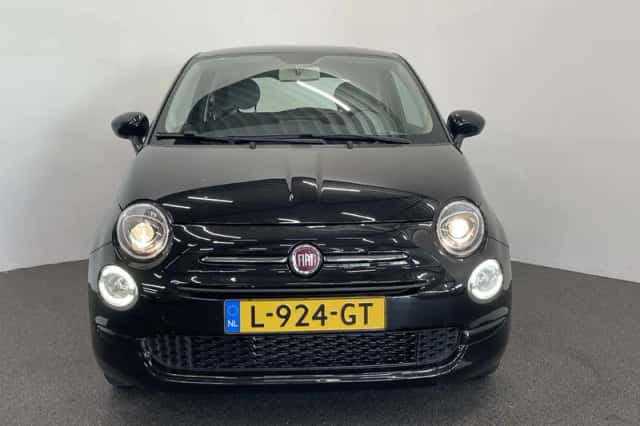 Fiat 500 (2016) thumbnail 2