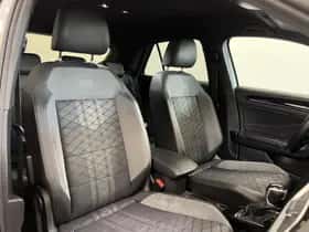Volkswagen T-Roc (2022) thumbnail 12