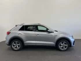 Volkswagen T-Roc (2022) thumbnail 5