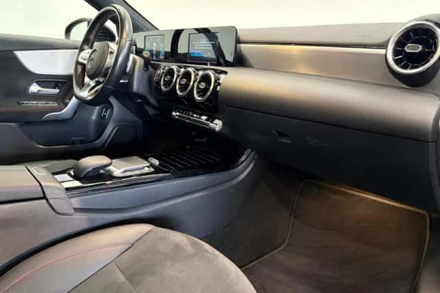 Mercedes-Benz A-Klasse (2021) thumbnail 14