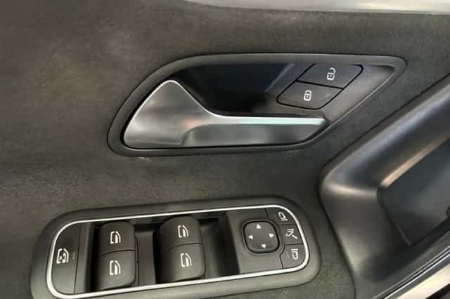 Mercedes-Benz A-Klasse (2021) thumbnail 16