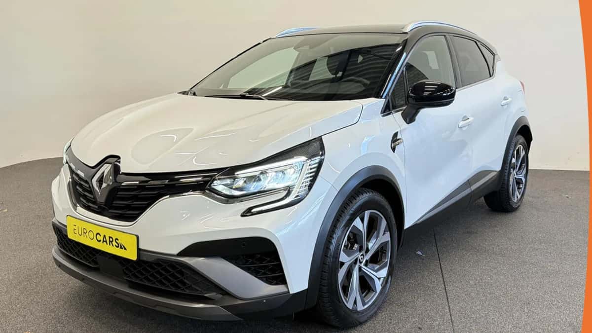 Renault Captur (2022) — foto 1