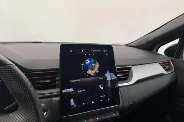 Renault Captur (2022) thumbnail 27