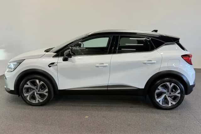 Renault Captur (2022) thumbnail 6
