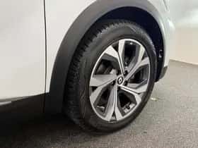 Renault Captur (2022) thumbnail 9