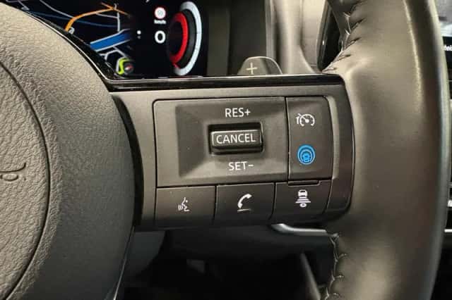 Nissan Qashqai (2022) thumbnail 16