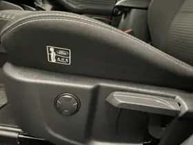Ford Focus (2022) thumbnail 11
