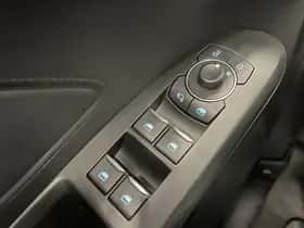 Ford Focus (2022) thumbnail 12