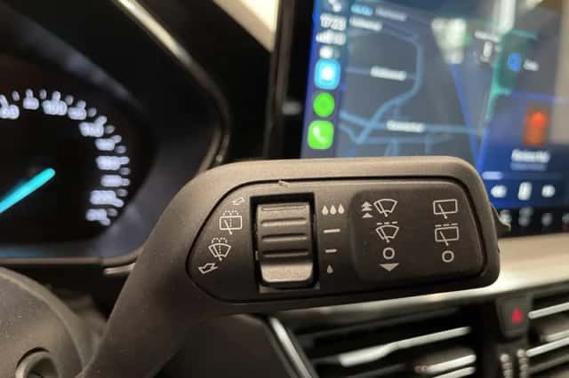 Ford Focus (2022) thumbnail 17
