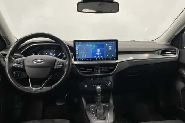 Ford Focus (2022) thumbnail 30