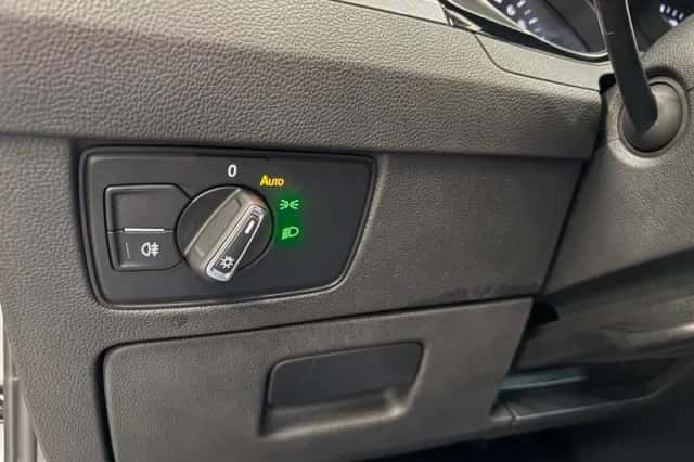 Volkswagen Passat (2022) thumbnail 12