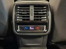 Volkswagen Passat (2022) thumbnail 27