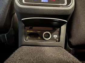 Volkswagen Passat (2022) thumbnail 28