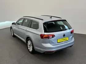 Volkswagen Passat (2022) thumbnail 8