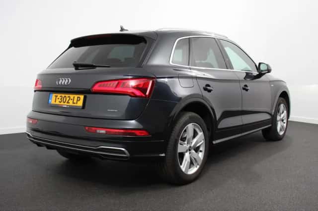 Audi Q5 (2020) thumbnail 4