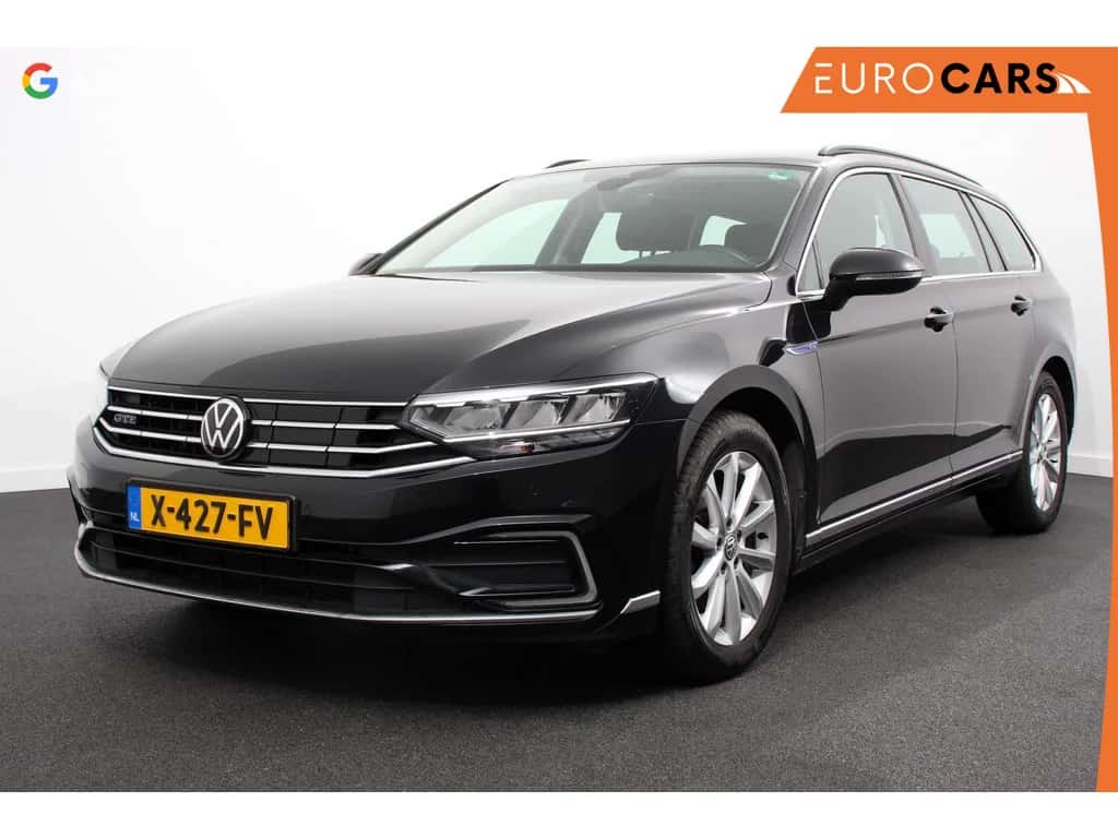 Volkswagen Passat (2020) — foto 1