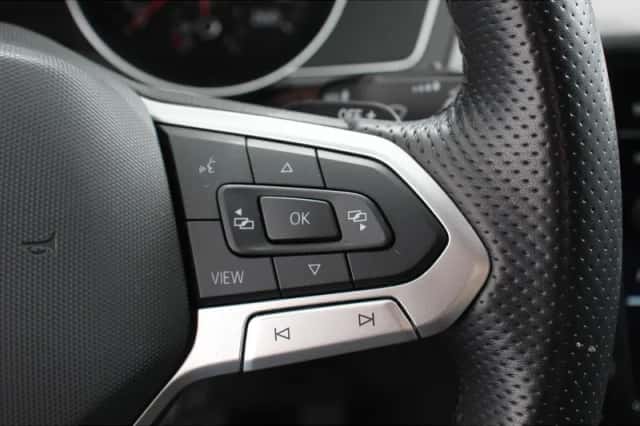 Volkswagen Passat (2020) thumbnail 13