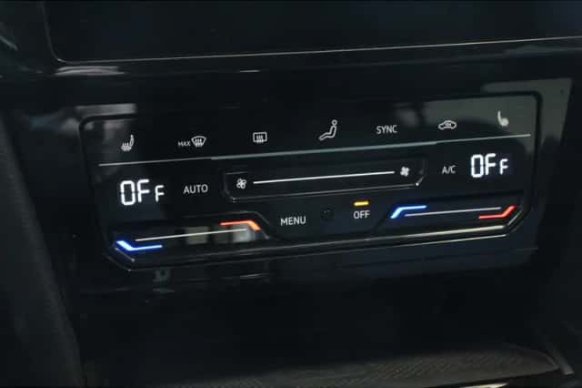Volkswagen Passat (2020) thumbnail 16