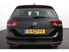 Volkswagen Passat (2020) thumbnail 3