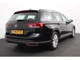 Volkswagen Passat (2020) thumbnail 4