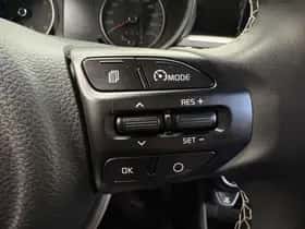 Kia Picanto (2022) thumbnail 15