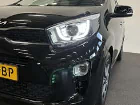 Kia Picanto (2022) thumbnail 3