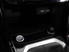 Volkswagen T-Roc (2025) thumbnail 17