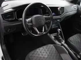 Volkswagen Polo (2023) thumbnail 2