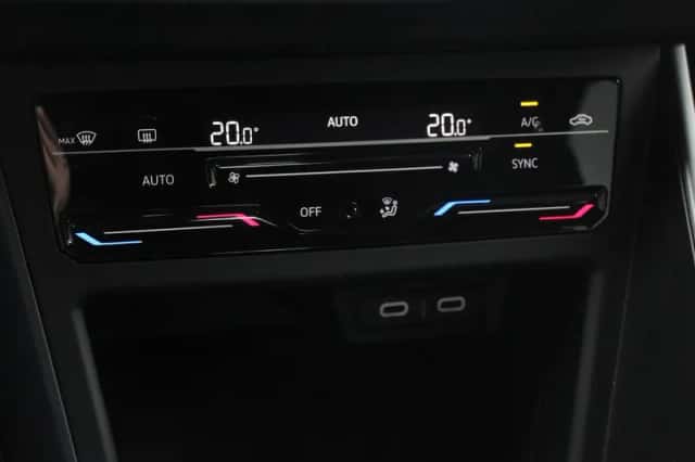 Volkswagen Polo (2023) thumbnail 22