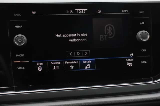 Volkswagen Polo (2023) thumbnail 24