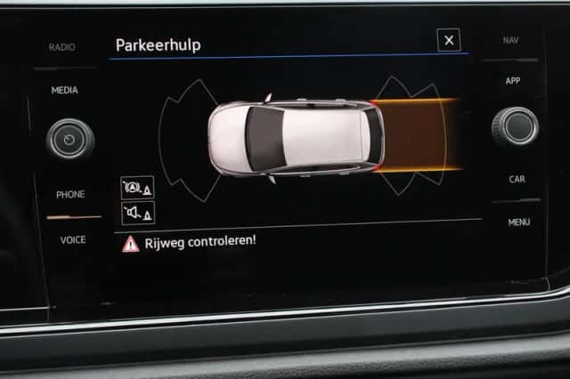 Volkswagen Polo (2023) thumbnail 25