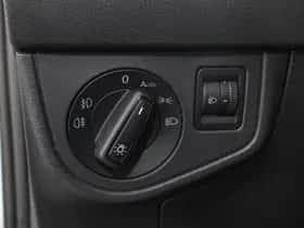 Volkswagen Polo (2023) thumbnail 32