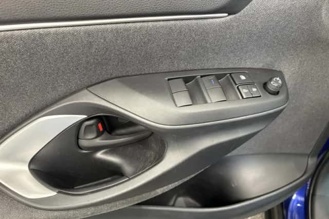 Toyota Yaris Cross (2022) thumbnail 12