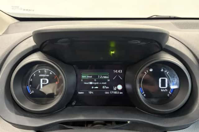 Toyota Yaris Cross (2022) thumbnail 20