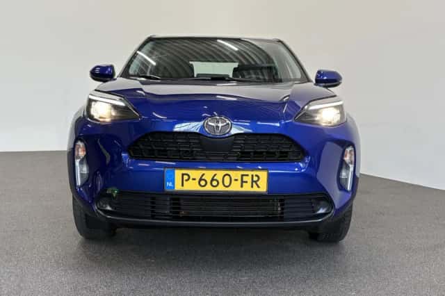 Toyota Yaris Cross (2022) thumbnail 3
