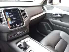 Volvo XC90 (2021) thumbnail 27
