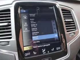 Volvo XC90 (2021) thumbnail 30