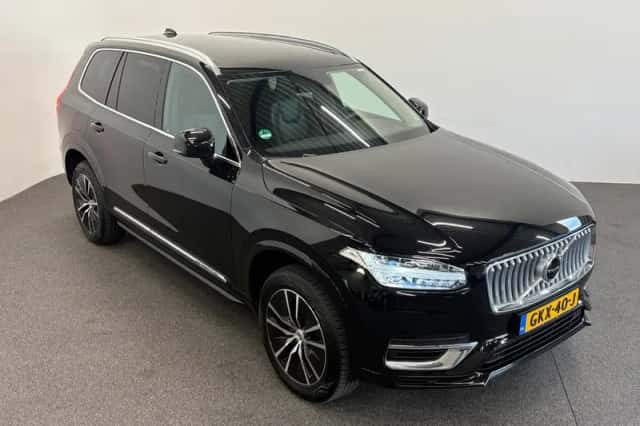 Volvo XC90 (2021) thumbnail 5