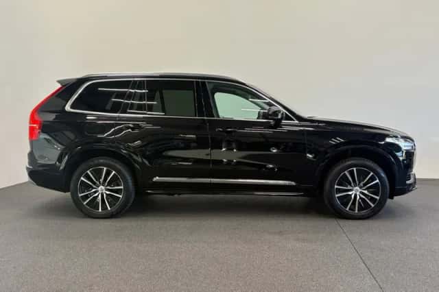 Volvo XC90 (2021) thumbnail 7