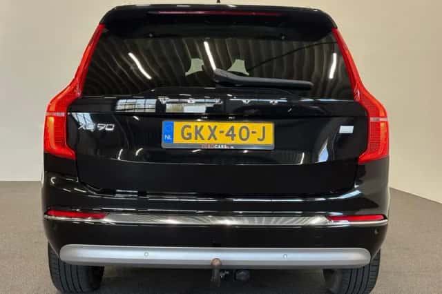 Volvo XC90 (2021) thumbnail 9