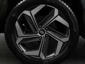 Hyundai Tucson (2021) thumbnail 4
