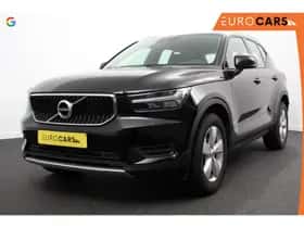 Volvo XC40 (2021)