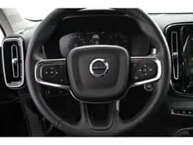 Volvo XC40 (2021) thumbnail 14