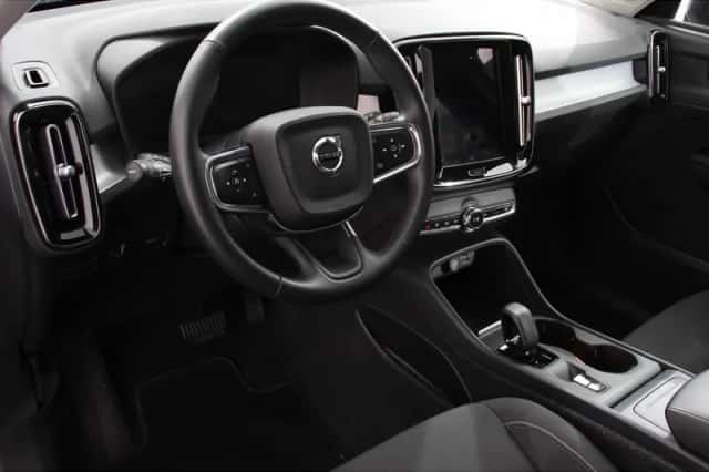 Volvo XC40 (2021) thumbnail 7
