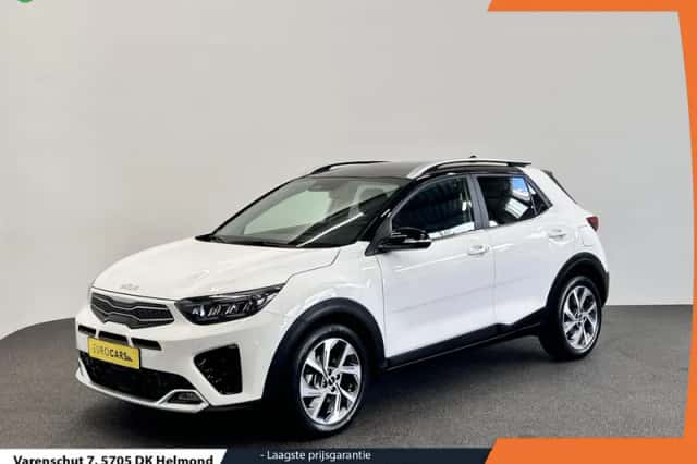Kia Stonic (2023) thumbnail 1