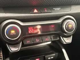 Kia Stonic (2023) thumbnail 11