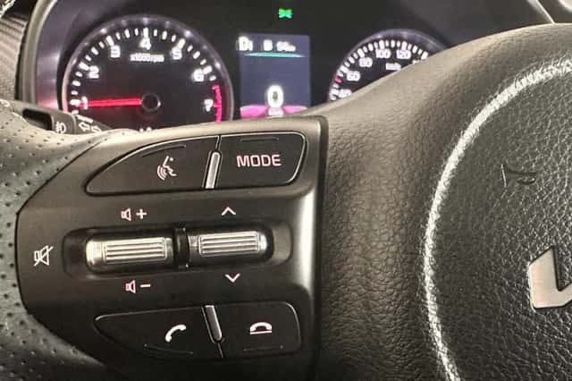 Kia Stonic (2023) thumbnail 14