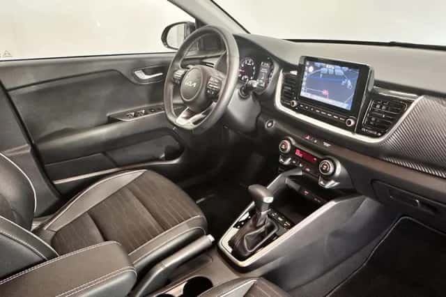 Kia Stonic (2023) thumbnail 19