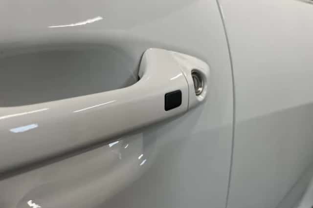 Kia Stonic (2023) thumbnail 23