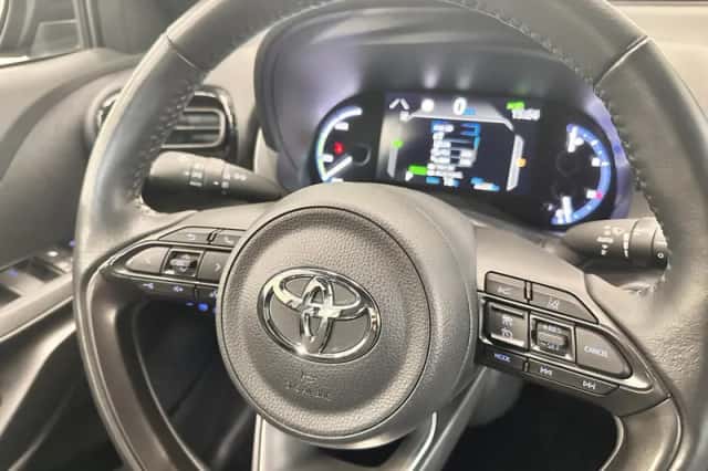 Toyota Yaris Cross (2024) thumbnail 15